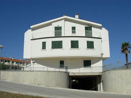 Garage a Porto Recanati - Sub 15 - Edificio D - Montarice