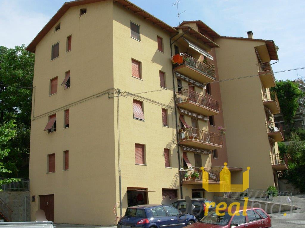 Apartment with attic and garage in Filottrano (AN) - Part 50%
