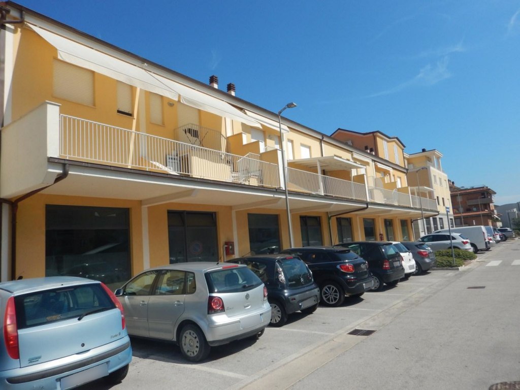 Commercial complex with covered parking space in Porto San Giorgio (FM) - LOT F4 - SUB 67