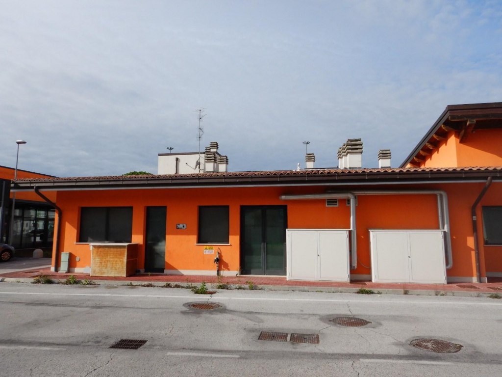 Commercial space in Osimo (AN) - LOT ALFA 2