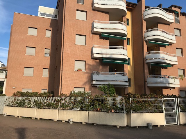 Appartamento con balcone e cantina a Porto Recanati (MC) - LOTTO X3 - SUB 96-64