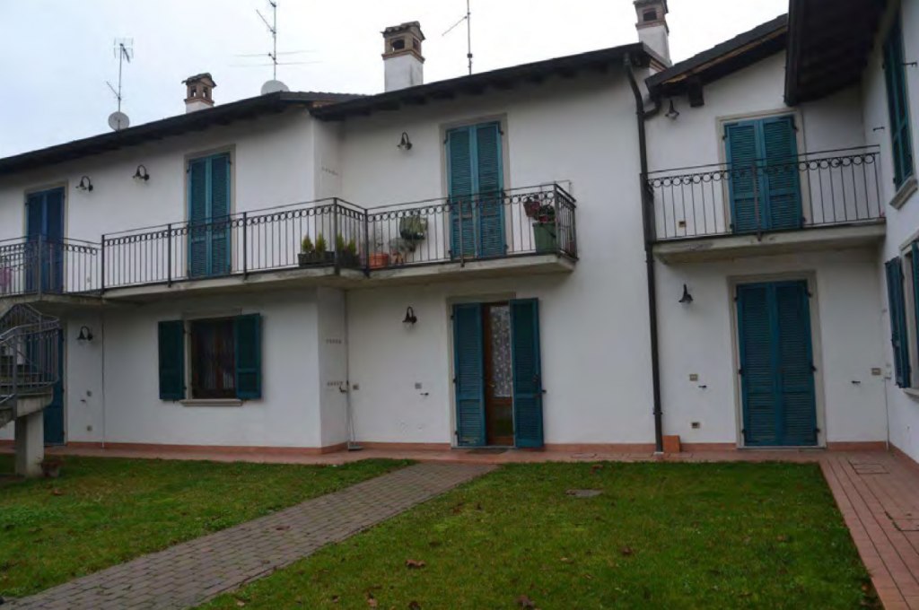 Apartment with cellar in Miradolo Terme (PV) - LOT 4