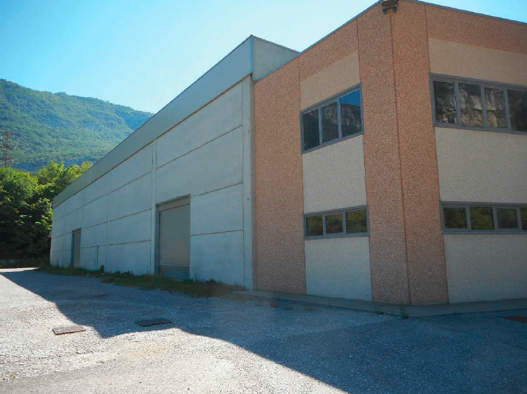 Bedrijfscomplex en onroerend goed in de provincie Trento