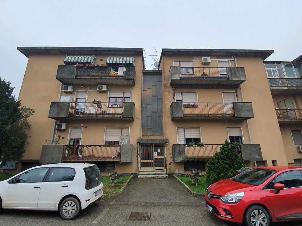 Apartamento com garagem em Oppeano (VR) - QUOTA 1/2 - LOTE 6