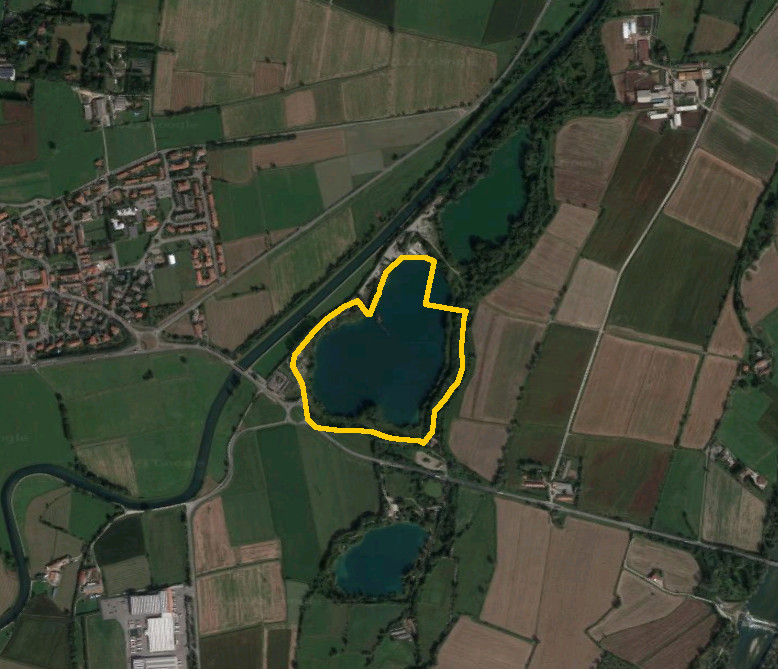 Quarry with building potential in Truccazzano (MI)