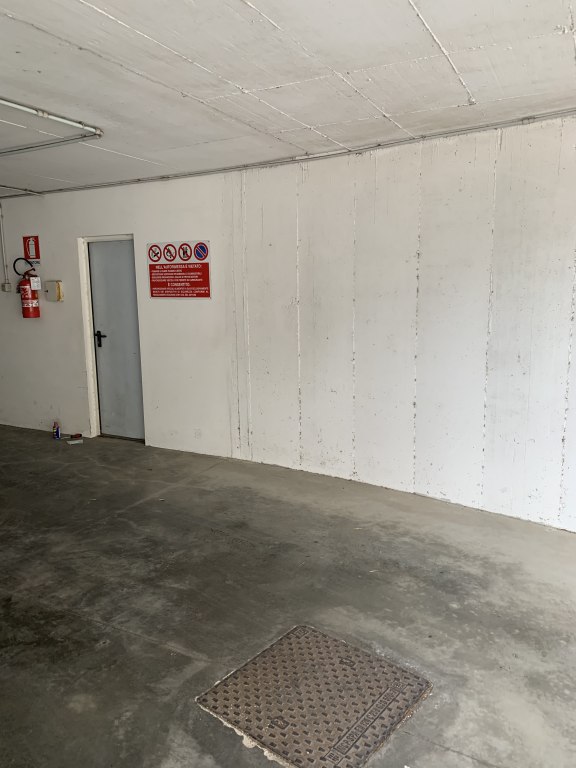 Magazzino a Macerata LOTTO B5 00002