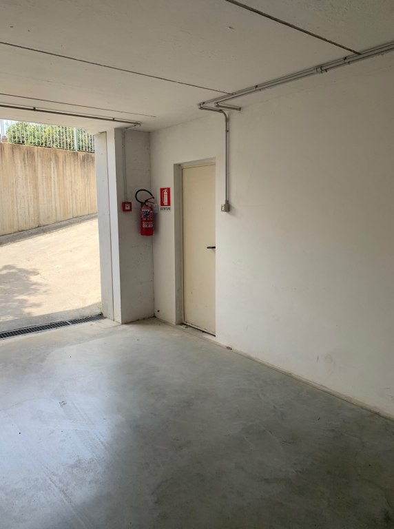 Magazzino a Macerata LOTTO B10 00003