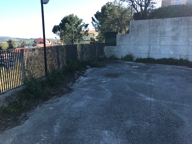 Posto auto scoperto a Macerata - LOTTO C9