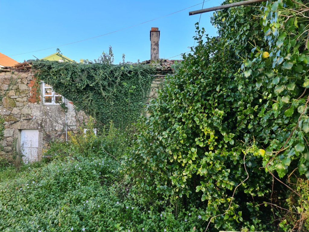 Terreno con rudere a Vimianzo Corcubion A Corua a 00004