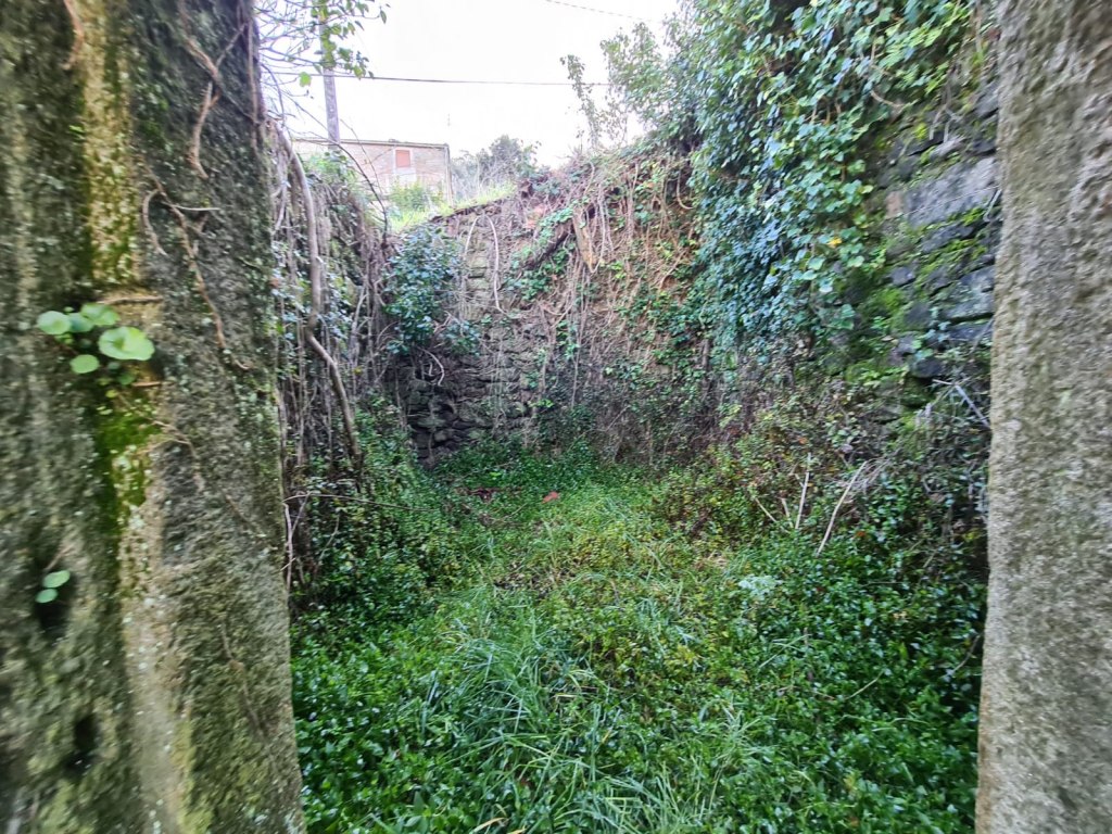 Terreno con rudere a Vimianzo Corcubion A Corua a 00007