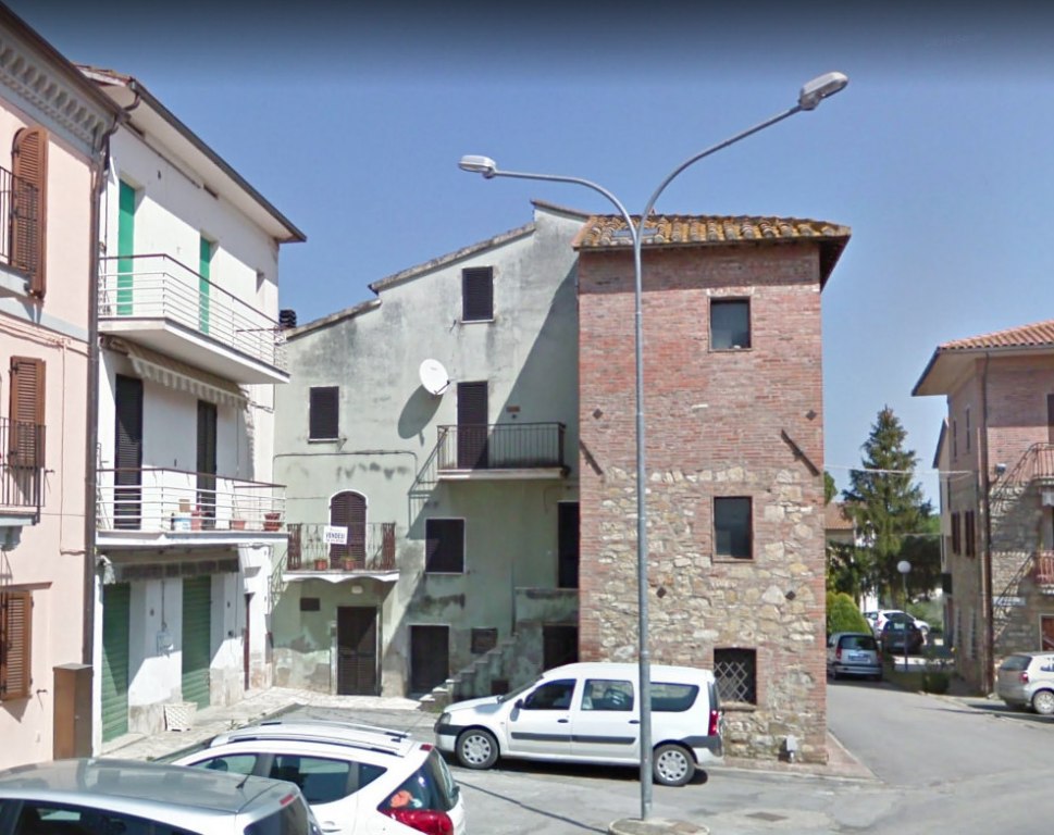 Edificio residencial de dos plantas en Castiglione del Lago (PG)