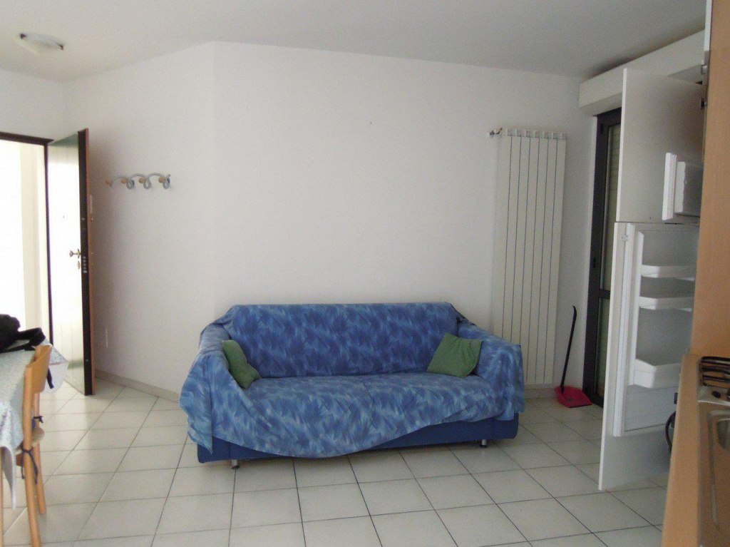 Abitazione con Garage a Taggia (IM) 00002