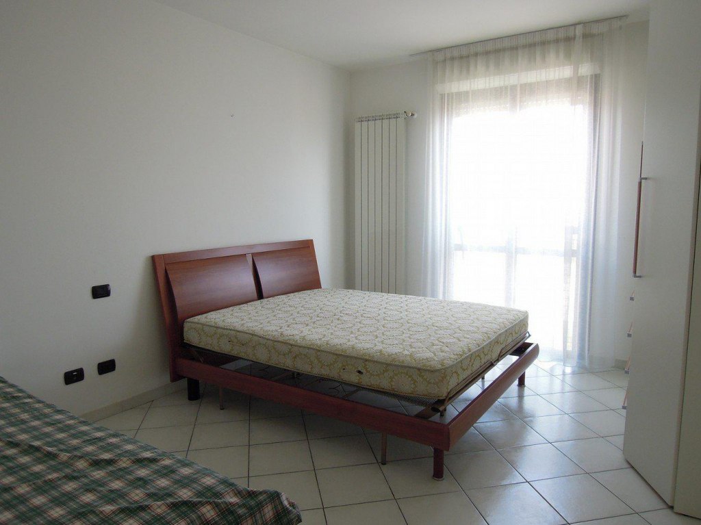 Abitazione con Garage a Taggia (IM) 00006