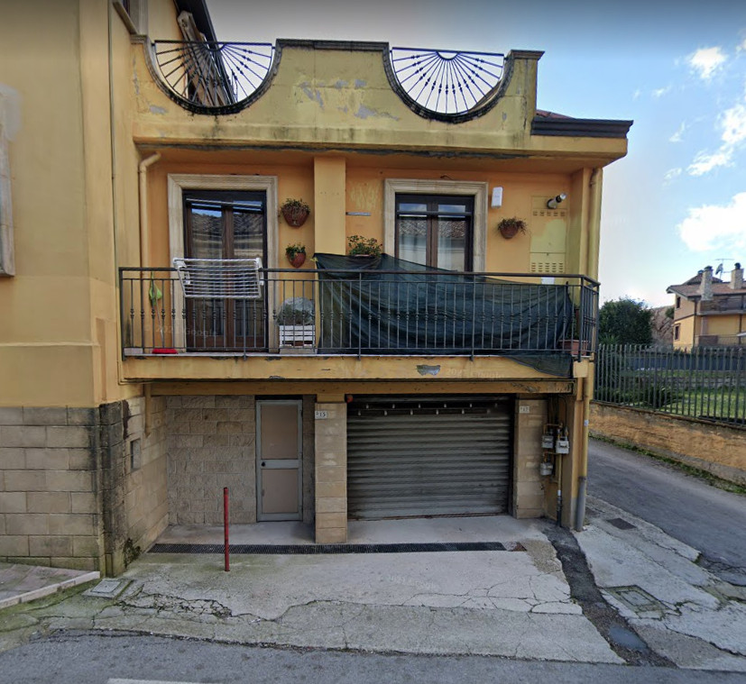 Garage in Solofra (AV) - LOT 1