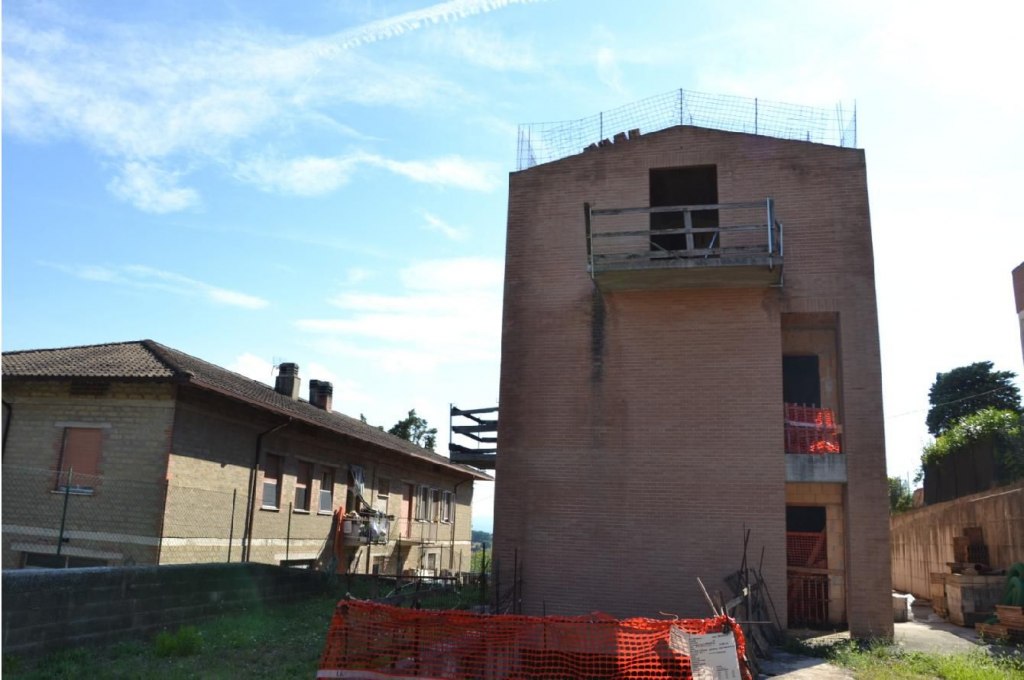 Im Bau befindliches Wohngebäude in Perugia - LOTTO 2