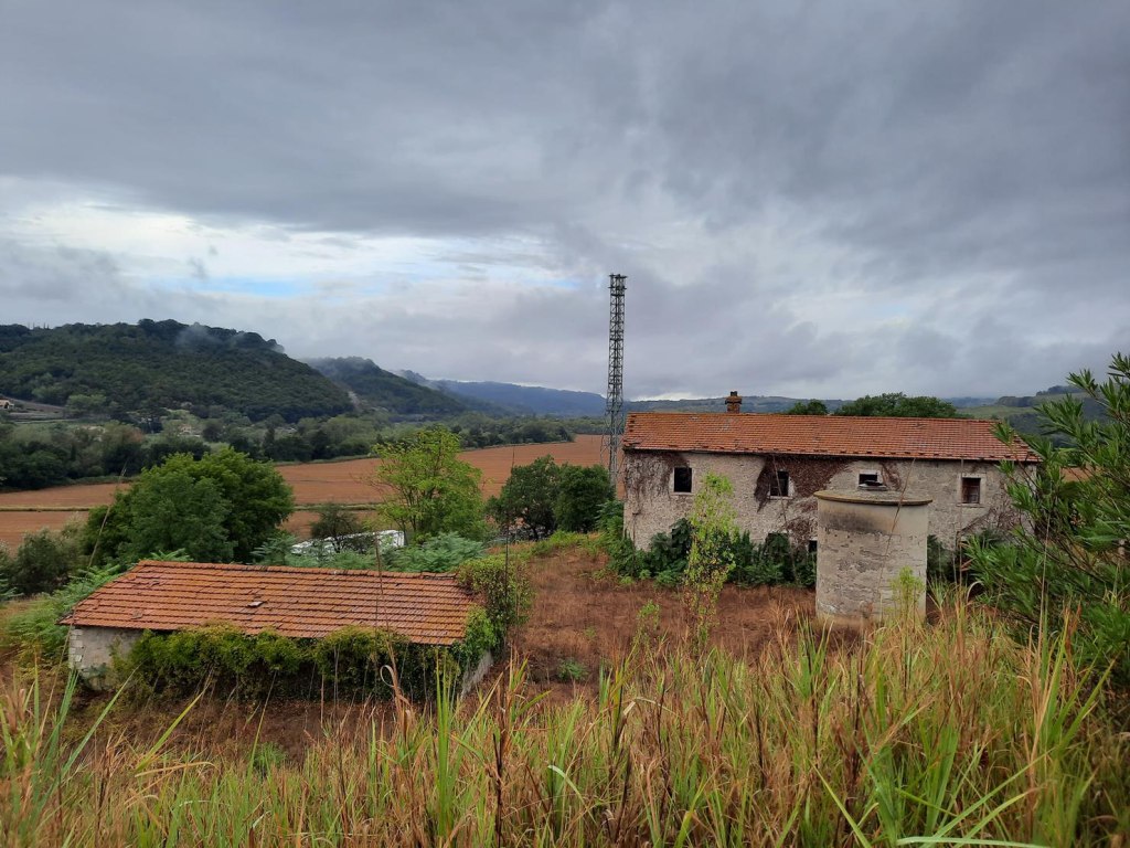 Farmhouse in Baschi (TR)