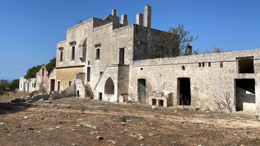 Masseria Belmonte em Crispiano (TA) - LOTE 4