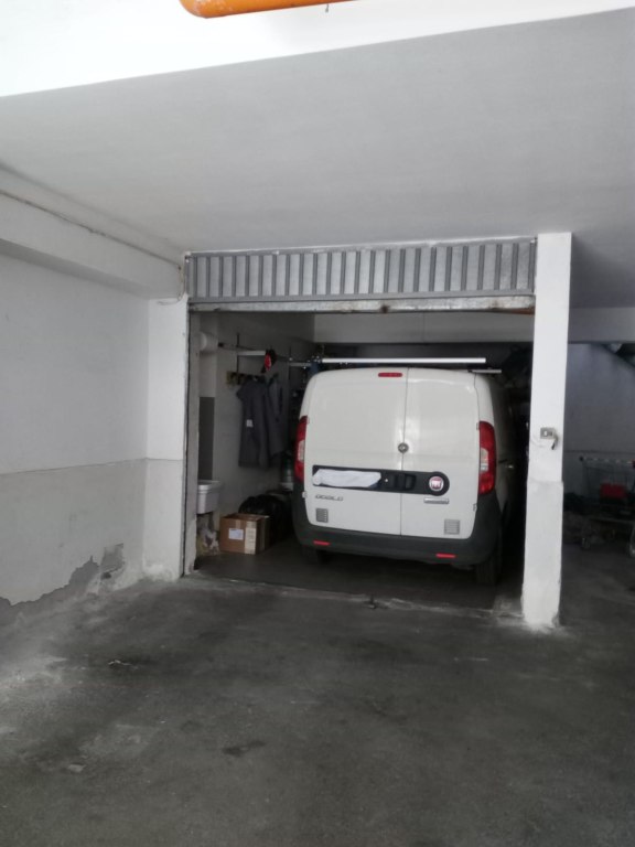 Garage a Catania - LOT 2