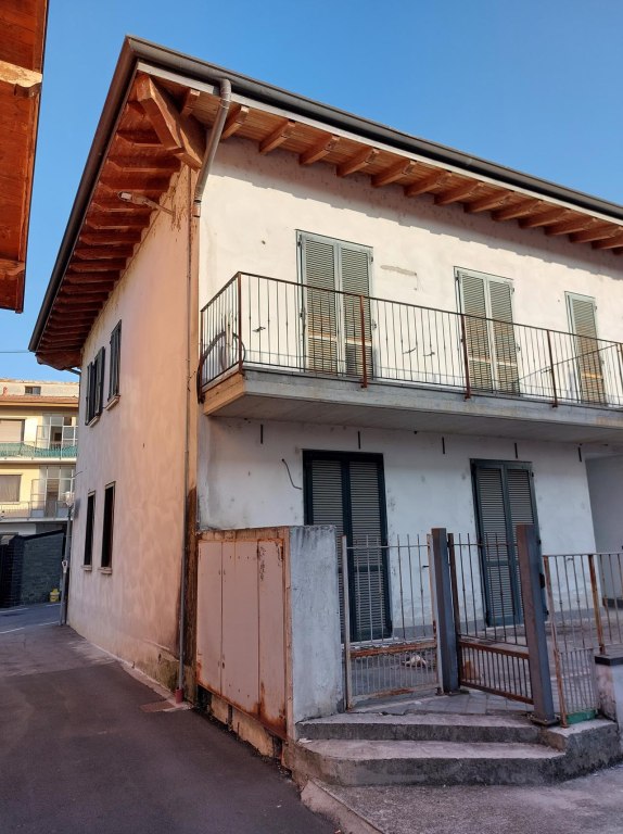 Residential building in Fontanella (BG) - LOT 1