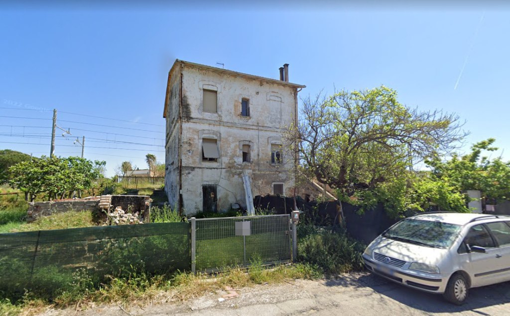 Ex casa cantoniera a Porto Sant'Elpidio (FM)