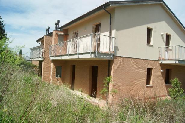 Appartement en garage in Montemarciano (AN) - LOT 9