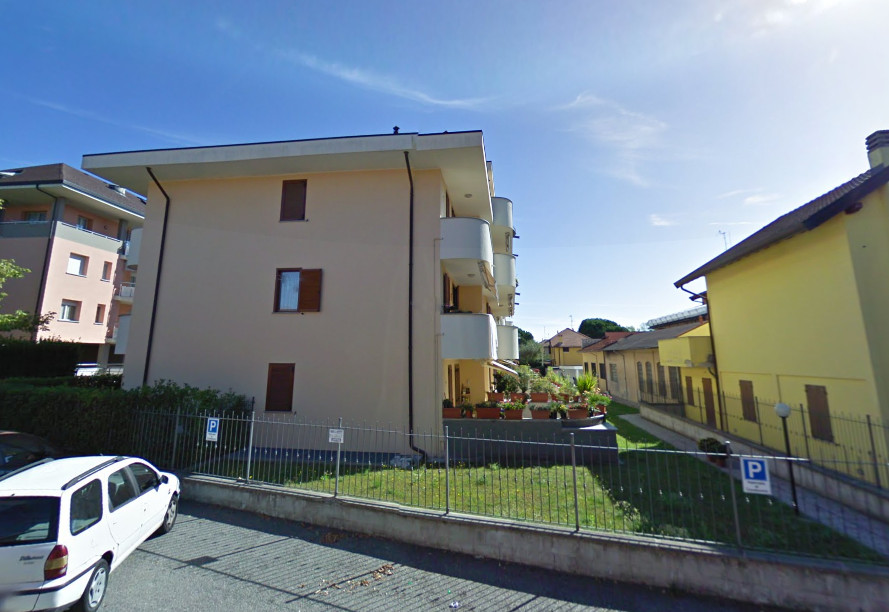 Apartment and garage in Borgomanero (NO) - LOT 2