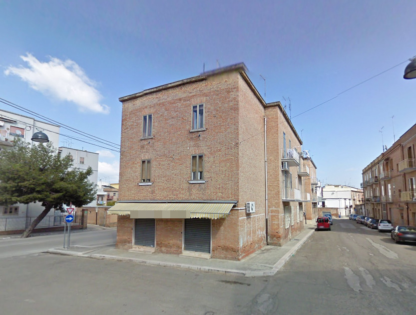 Commercial premise in Lucera (FG) - LOT 2