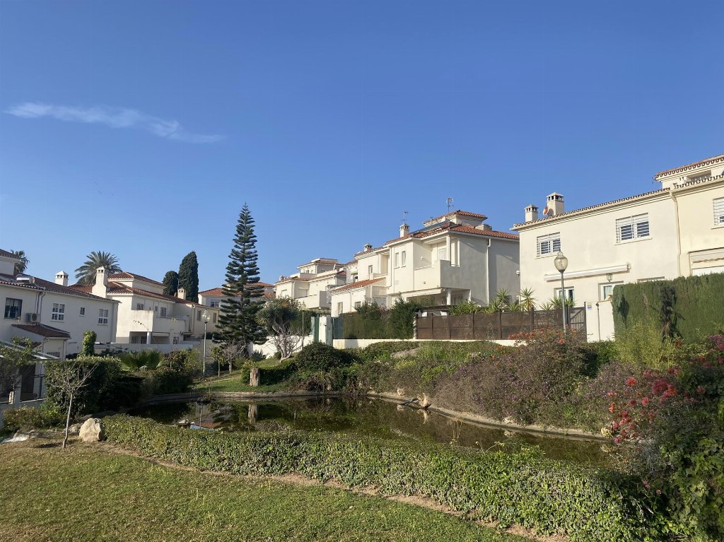 Detached house in Benalmadena - Málaga - España