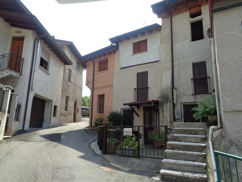 Edificio cielo terra a Lumezzane (BS)