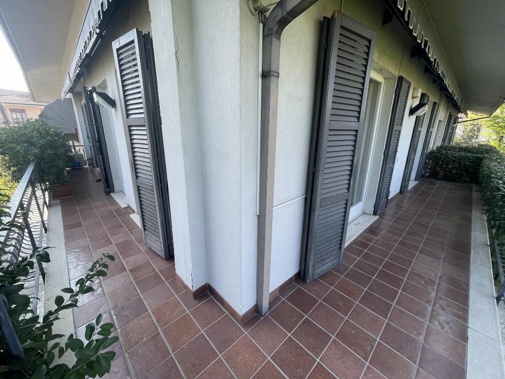 Residential building with artisanal laboratory in Castelnuovo del Garda (VR)