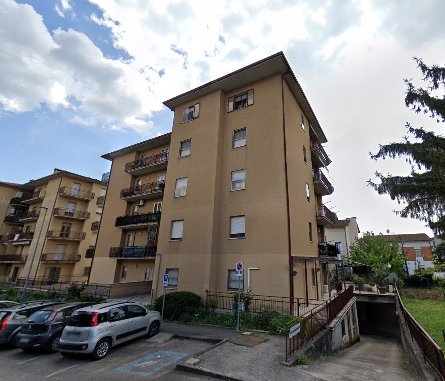 Box auto a Perugia (PG) - lotto 2