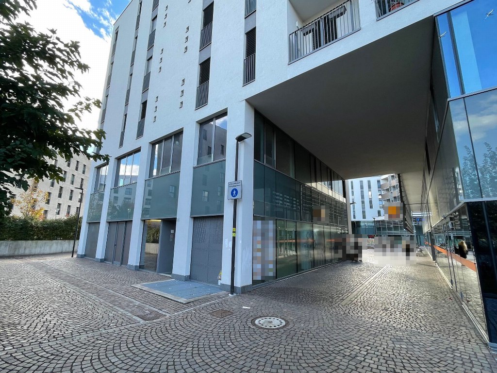 Ufficio e posto auto a Bolzano - LOTTO 4