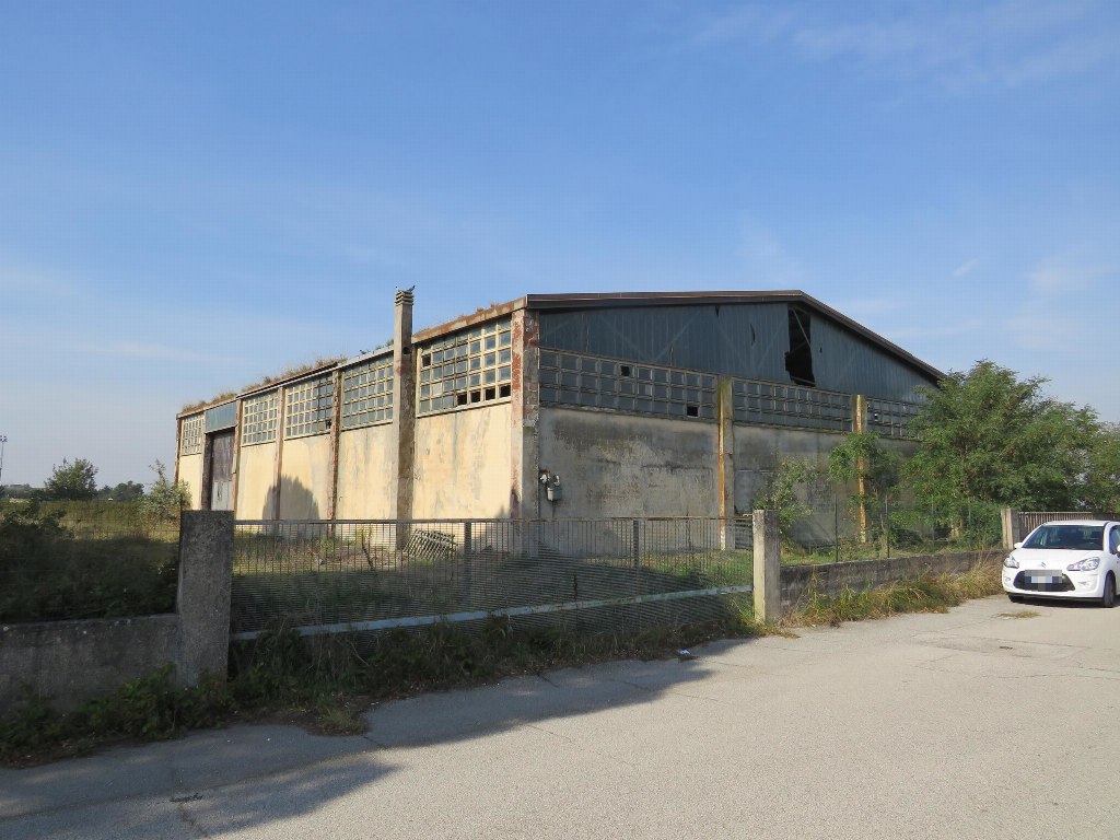 Industrial building in Jolanda di Savoia (FE) - LOT F3