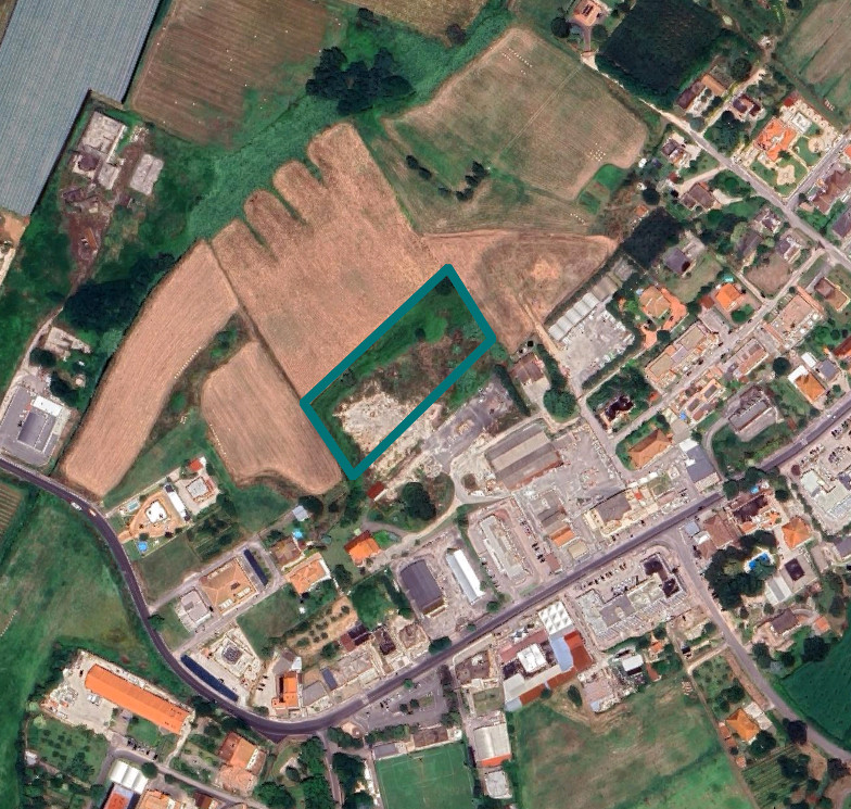 Terreno edificável em Latina - LOTE 3 - QUOTA 3000/7970