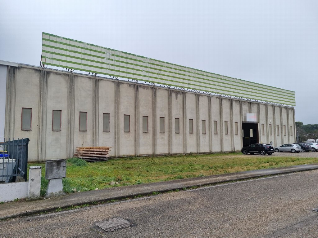 Produktionsgebäude in Todi (PG)