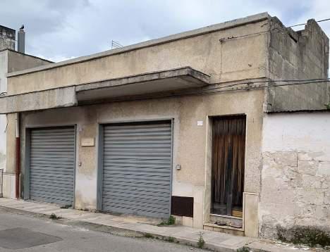 Commercial premises in Torricella (TA) - LOT 4