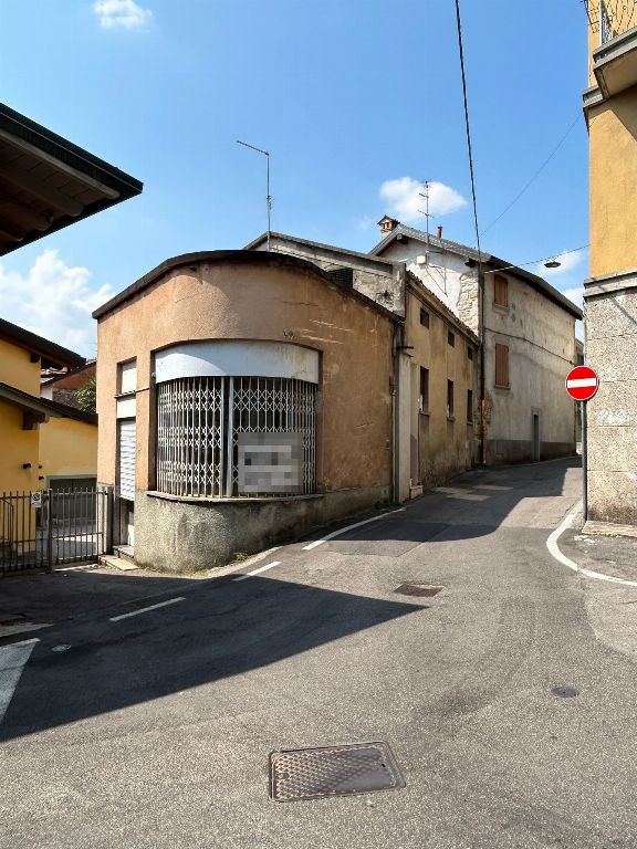 asta Negozio a Ponte SanPietro BG 00012