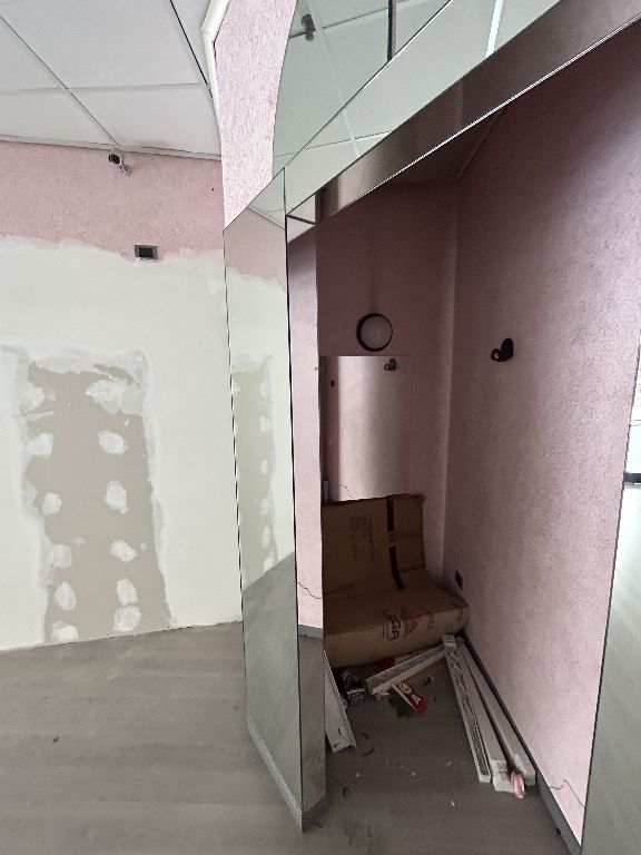 asta Negozio a Brugherio MB 00005