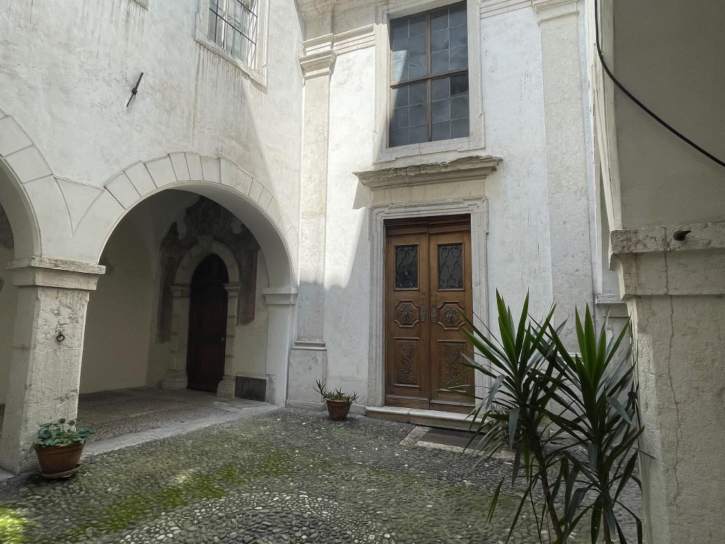 asta Ufficio a Trento 00015
