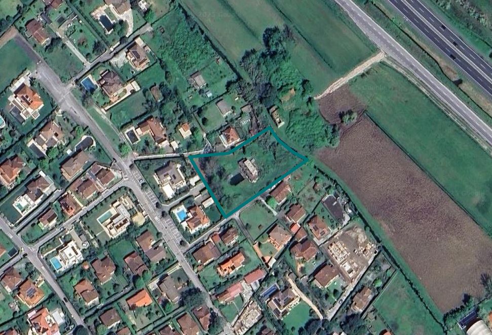 Villa im Bau in Forte dei Marmi (LU)