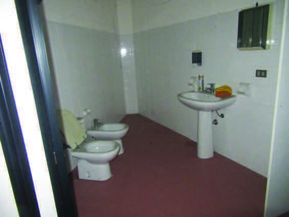 asta Negozio a Ancona 00012 asta Negozio a Ancona 00012