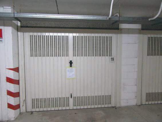 asta Garage a Jesi AN 00002 asta Garage a Jesi AN 00002