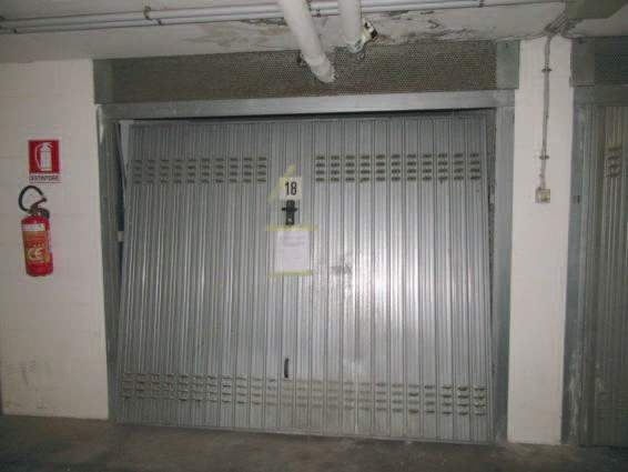 asta Garage a Jesi AN 00002 asta Garage a Jesi AN 00002