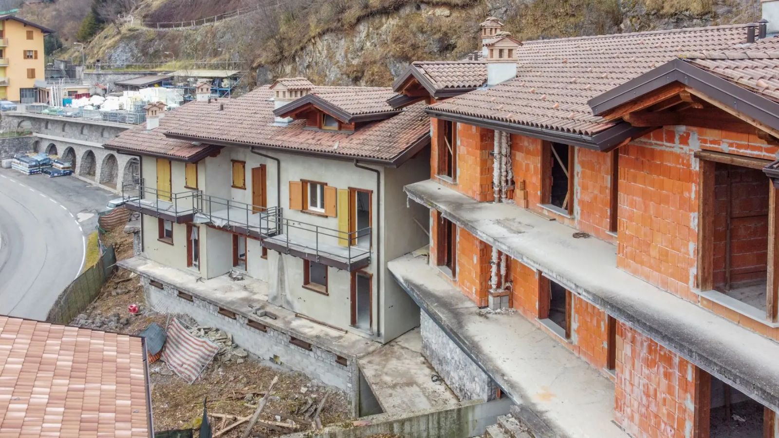 asta Palazzo Stabile a Serina BG 00003 asta Palazzo Stabile a Serina BG 00003