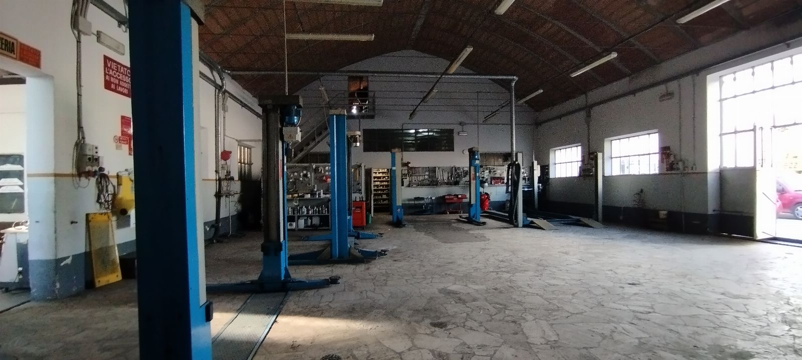 asta Complesso Commerciale a Cortona AR 00033