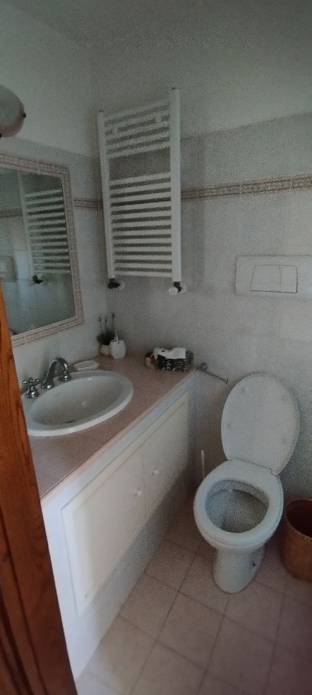 Abitazione con annessi e terreno a Cortona (AR) - LOTTO 1