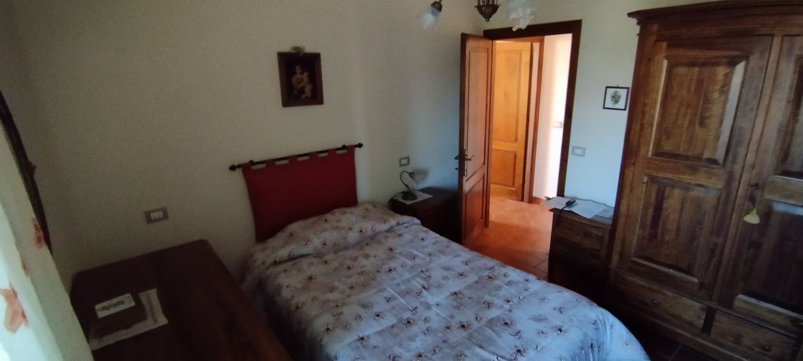 Abitazione con annessi e terreno a Cortona (AR) - LOTTO 1