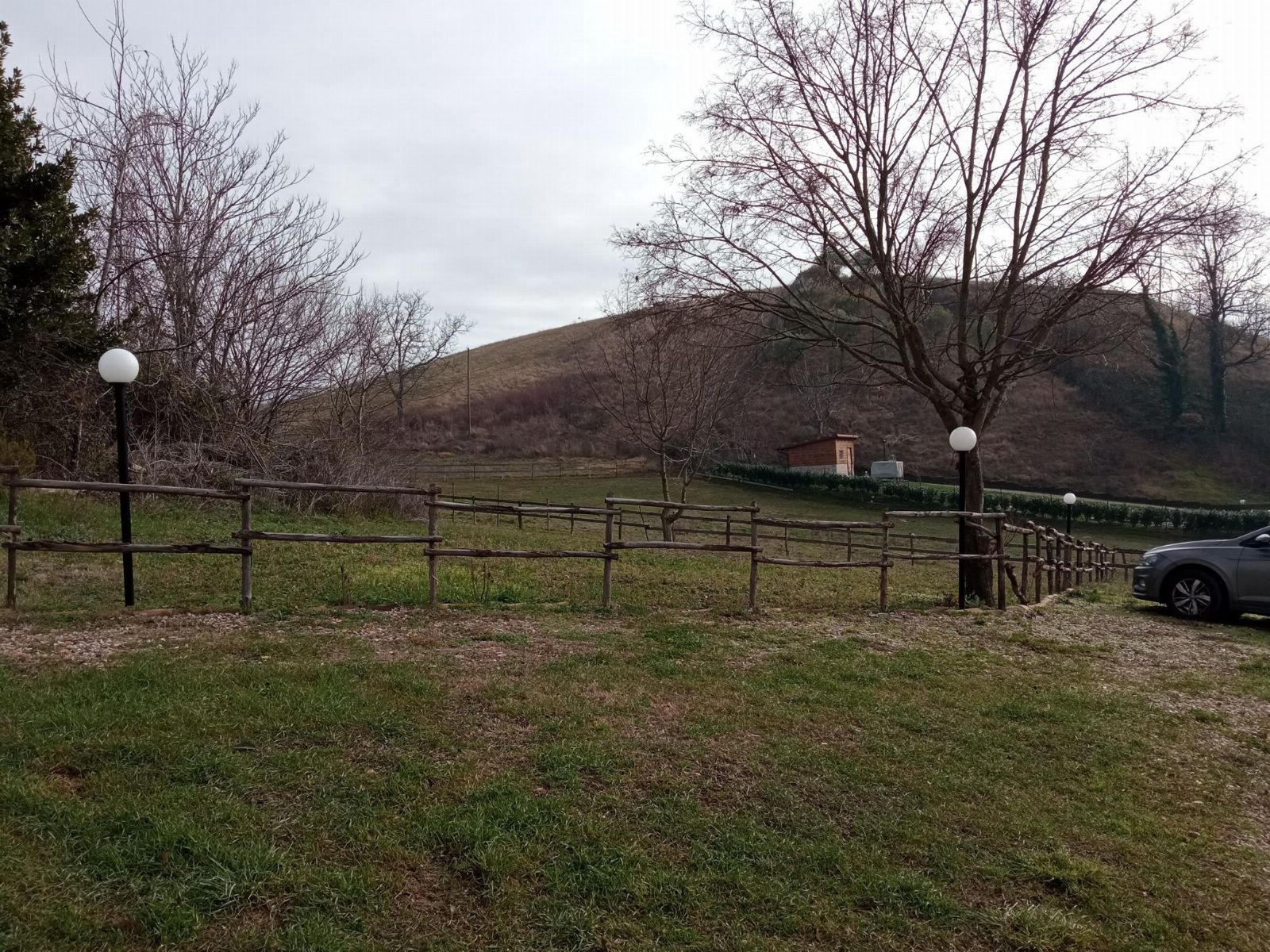 Strutura destinada a agriturismo a Torricela Sicura (TE)