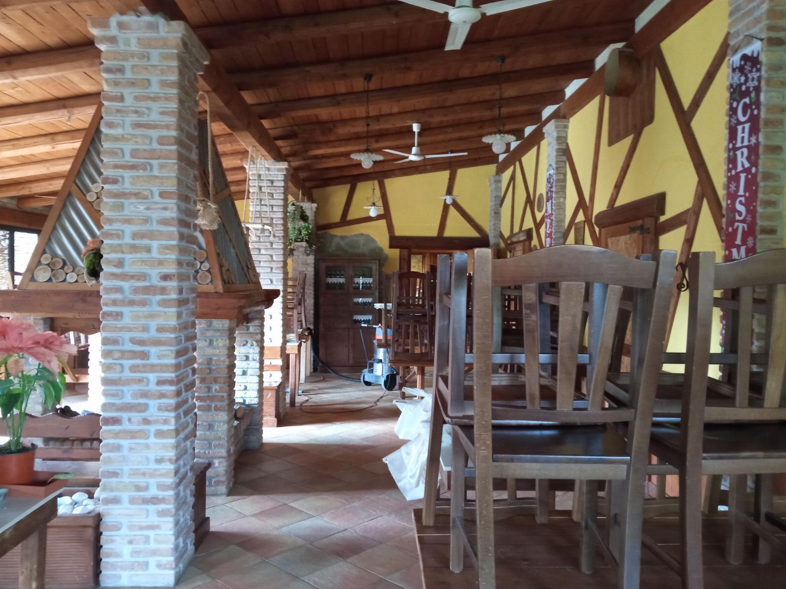 Strutura destinada a agriturismo a Torricela Sicura (TE)