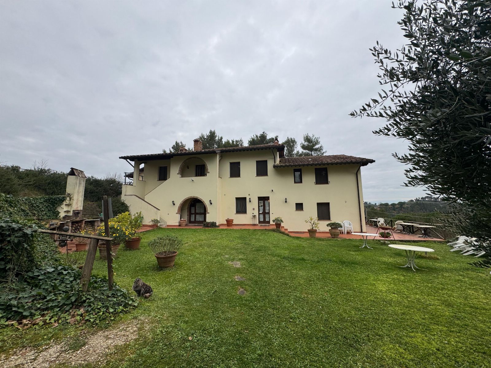Azienda per attivit&agrave; agrituristica a San Miniato (PI)